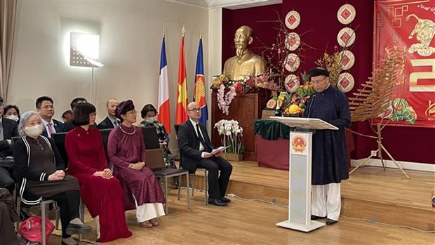 Rencontre du Printemps avec l’Ambassade du Vietnam en France via pont virtuel